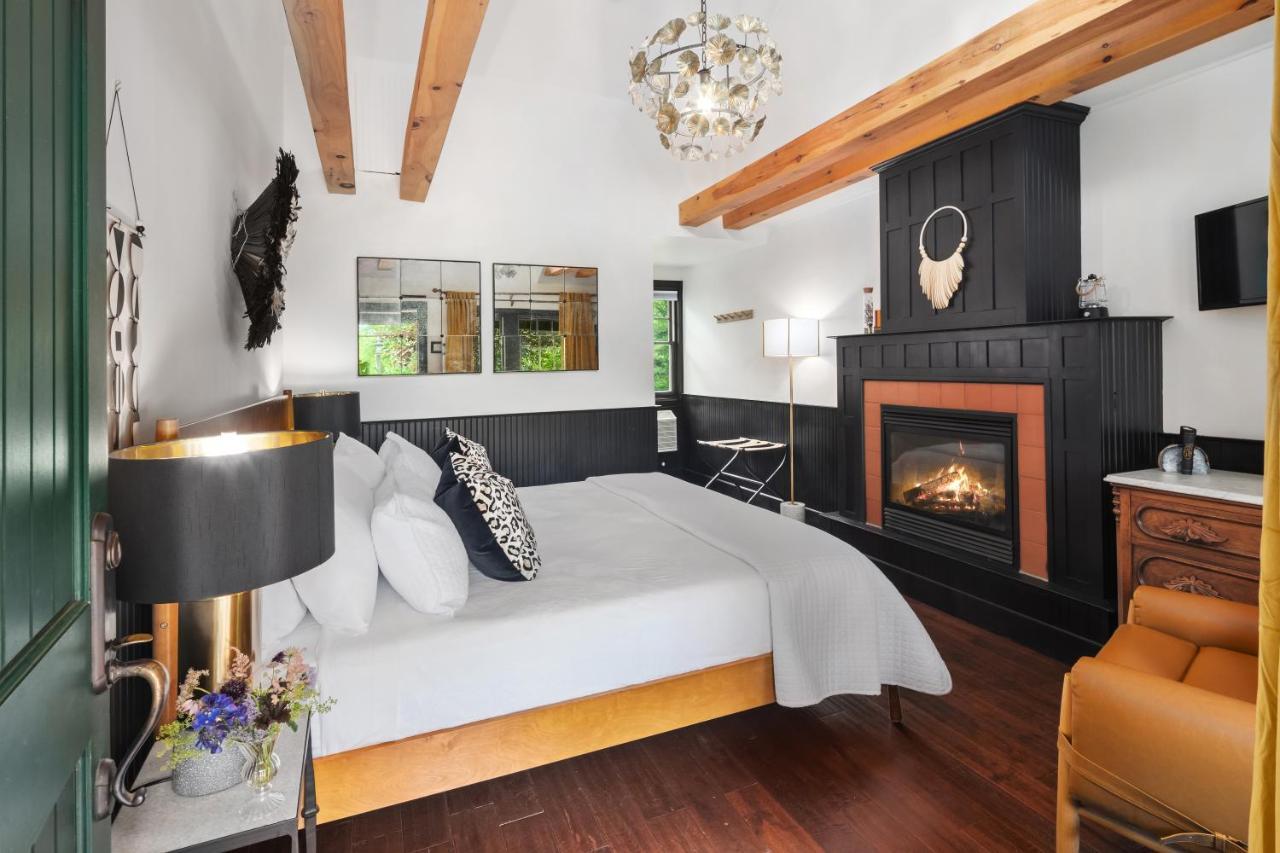 Hotel Mountain Brook Tannersville Екстериор снимка