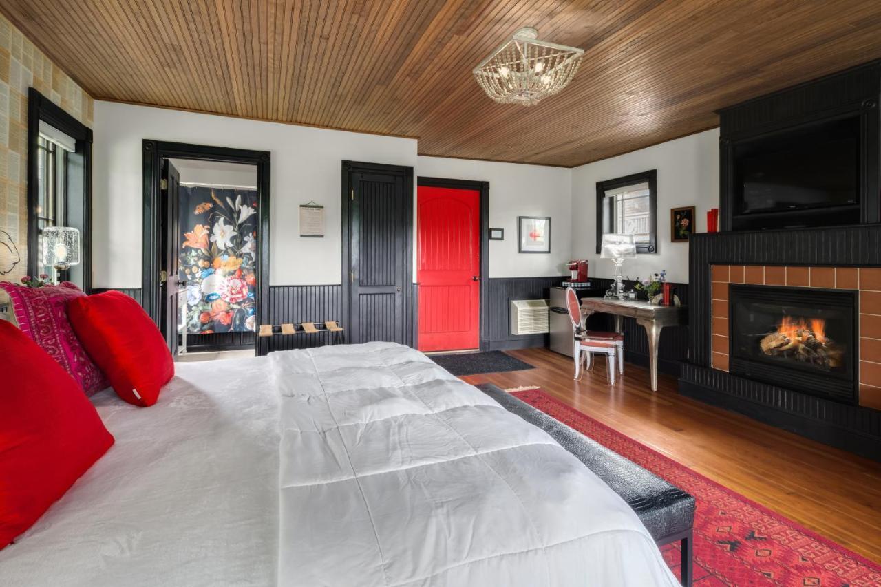 Hotel Mountain Brook Tannersville Екстериор снимка